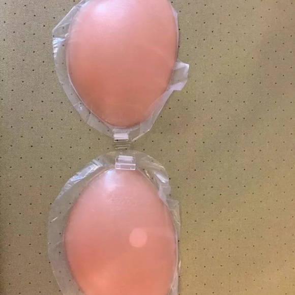 Silicone Bra Adhesive Sticky Brassiere - Picture 5 of 6